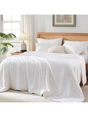 Lightweight Summer Comforter King Size - Cooling, Breathable, Soft White Bedding